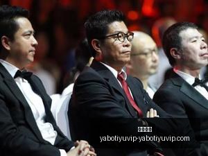 电竞女神直,播带货,联名鞋款引,亚博体育,亚博体育官网,亚博体育app,亚博体育下载
